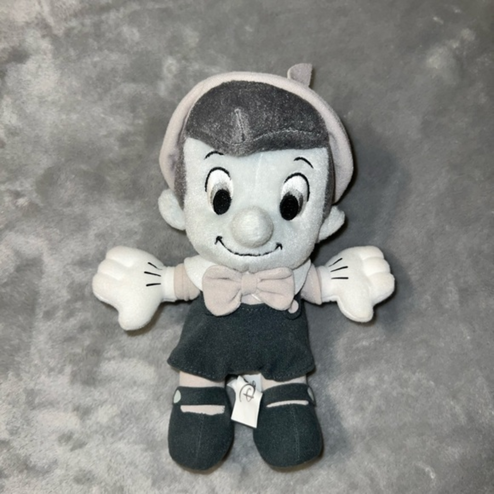 Disney Grey limited-edition Pinocchio plush stuff toy‎ collectible Monochromatic